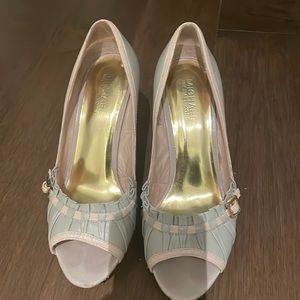 Michael Michael Kors Grey and pink open toe heels